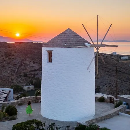 Semesterbostad Anemomylos-windmill Ano Syros
