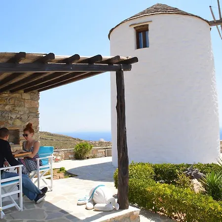 Holiday home Anemomylos-windmill *