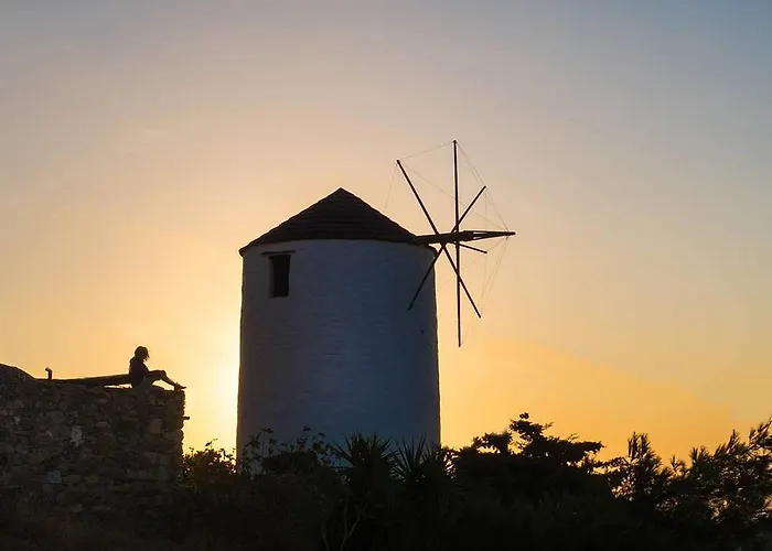 Anemomylos-windmill Ermoupoli
